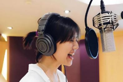 ktv必点歌曲《不是真的爱我》歌词
